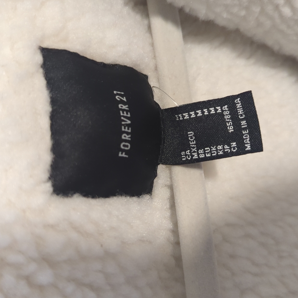 Jacket - Picture 2 of 4
